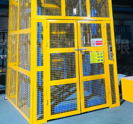 新和货梯可以安装在室外吗