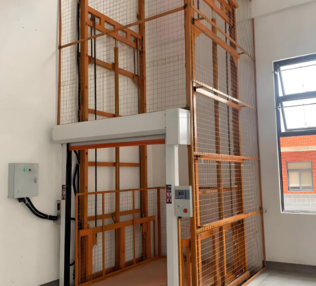 新和升降货梯是特种设备码